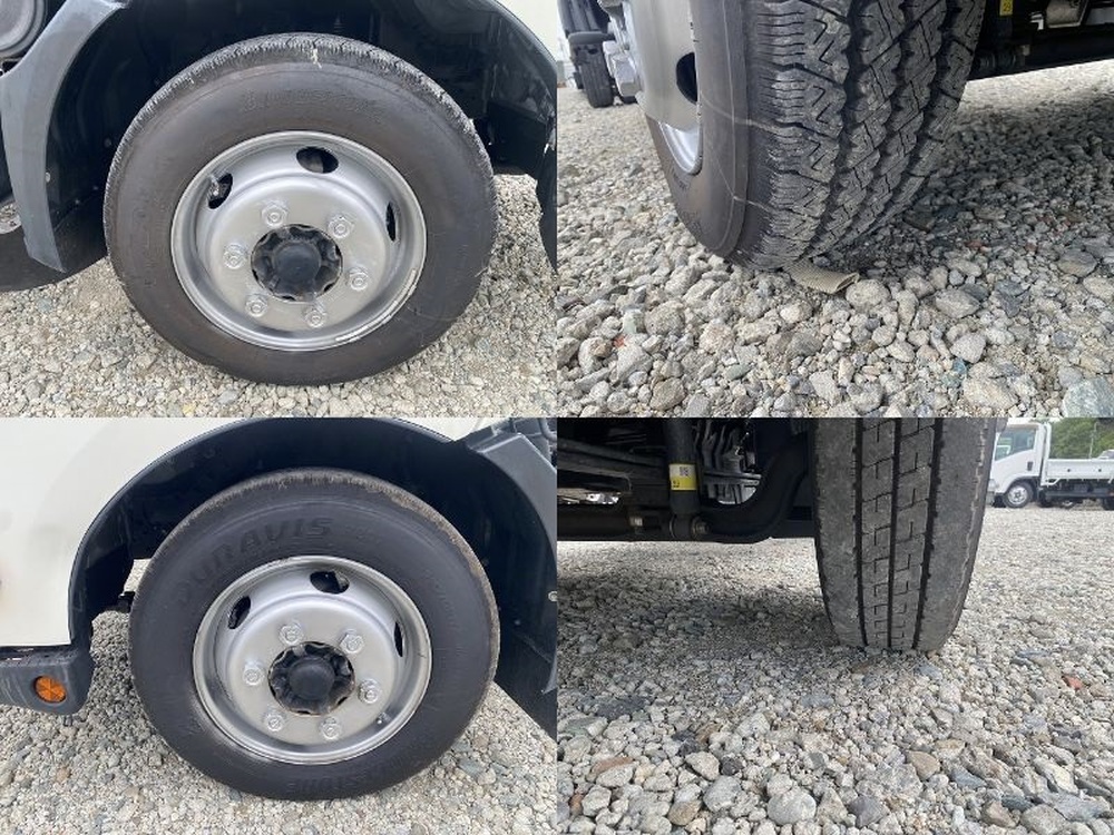 日野　デュトロ